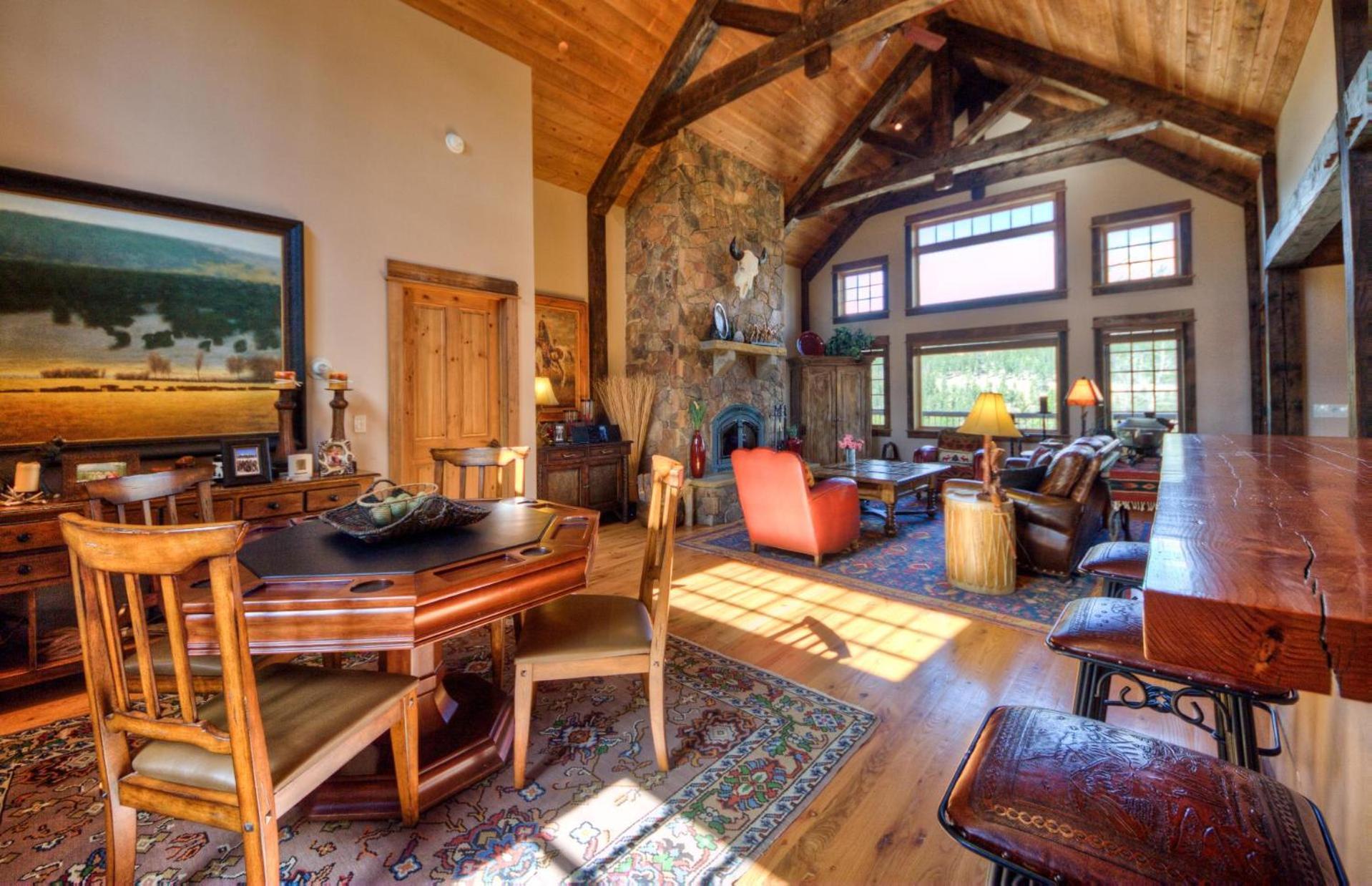 Antler Ridge Lodge Big Sky Exterior photo